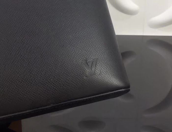 路易威登LV 頂級原單M33445 ANTON 小號郵差包 Taiga牛皮 牛皮飾邊 YDH YDH1592